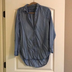 Gap chambray button up